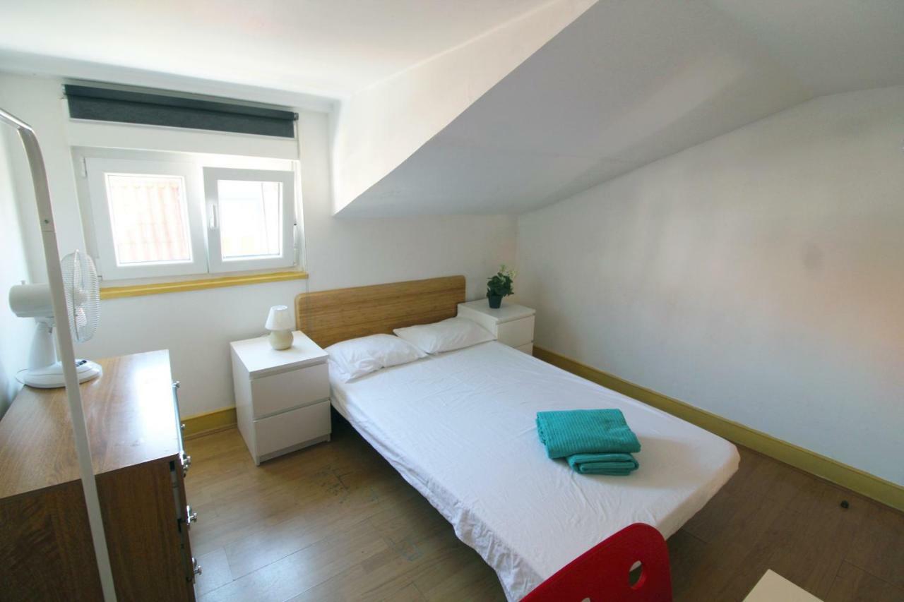Room in Marechal Saldanha 3rd Floor Lisboa Quarto foto